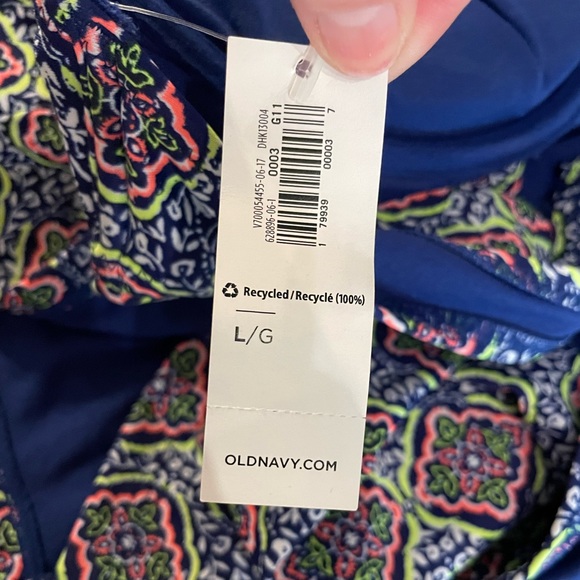 NWT TANKINI TOP - Picture 5 of 5